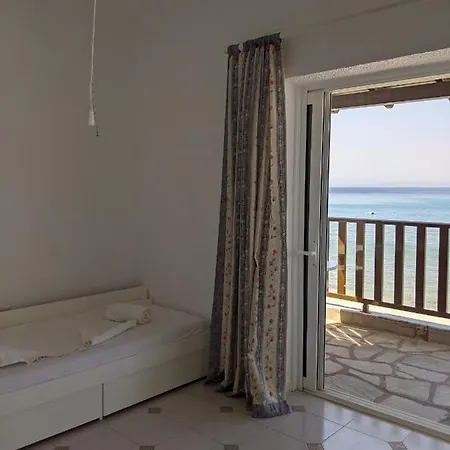 Seafront 佩科霍里